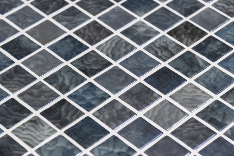 Aquastyle_VANGUARDPOOL_ArrecifeIridisGrey_2003511_OnixMosaico_DET