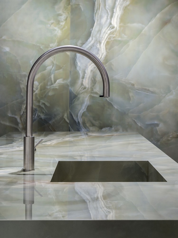Marble+Effect++Floors-onice-persia-01